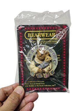 DEADSTOCK! 2004 "I'm A New Parent" Bearwear Collection Boys Bear and Friends pin